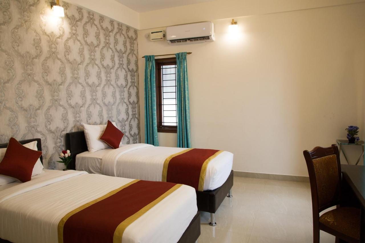 Oyo 8737 King Suites Bangalore Exterior photo